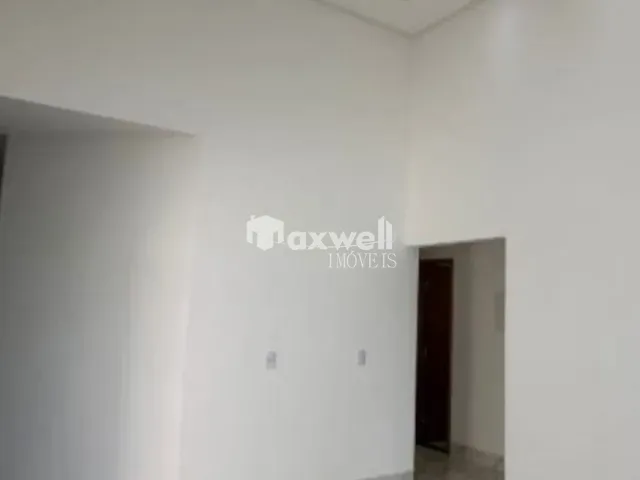 Casa com 268m² 3 quartos e 2 banheiros, à venda, no bairro Vila Oliveira em Aparecida de Goiânia