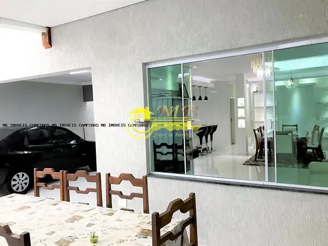 Casa com 200m² 3 quartos e 1 banheiro, à venda, no bairro Parque Dom Pedro II em Campinas
