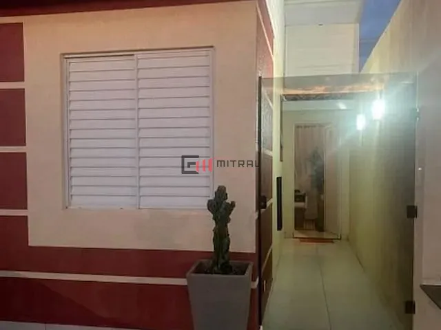 Casa 2 quartos e 1 banheiro, à venda, no bairro Heimtal em Londrina