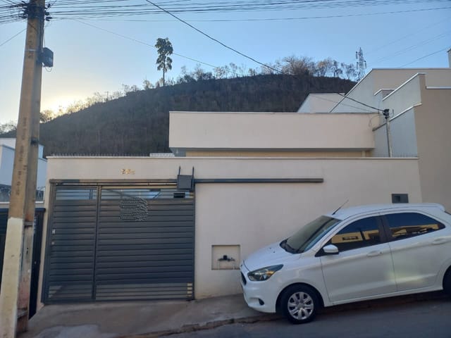 Foto do anúncio: Casa à Venda em Santa Terezinha, Itajubá MG