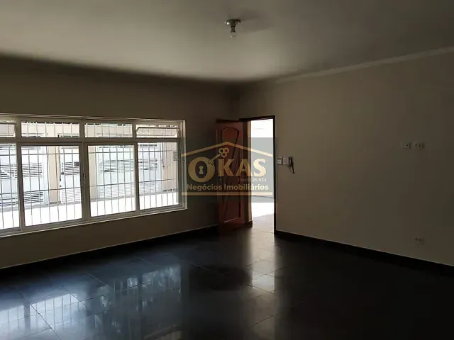 Casa com 500m² 5 quartos e 3 banheiros, à venda, no bairro Parque Suzano em Suzano