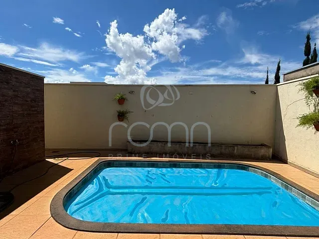 Casa 3 quartos e 5 banheiros, à venda, no bairro Residencial Village Damha Rio Preto II em São José do Rio Preto