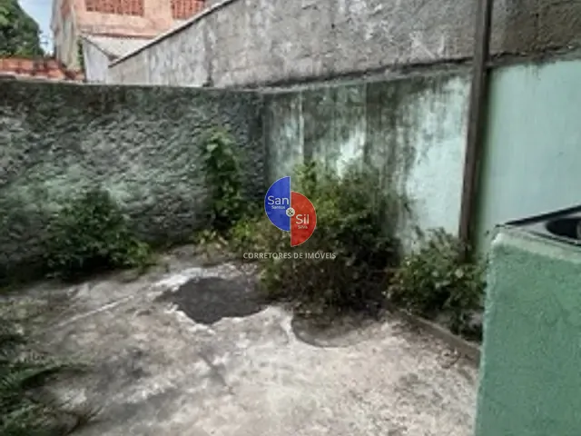 Casa 1 quarto e 1 banheiro, à venda, no bairro Praia do Imperador (Guia de Pacobaíba) em Magé