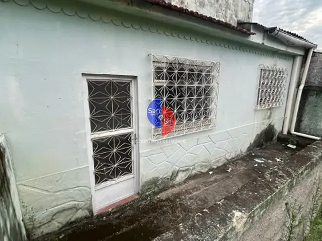 Casa 1 quarto e 1 banheiro, à venda, no bairro Praia do Imperador (Guia de Pacobaíba) em Magé