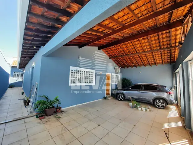 Casa com 200m² 2 quartos e 4 banheiros, à venda, no bairro Núcleo Residencial Presidente Geisel em Bauru