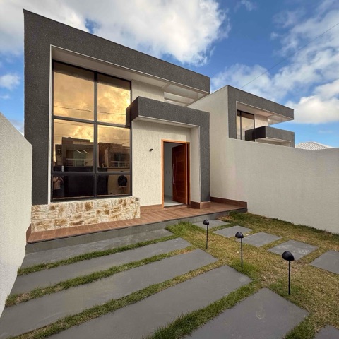 Casa com 360m² 3 quartos e 2 banheiros, à venda, no bairro Nova São Pedro em São Pedro da Aldeia