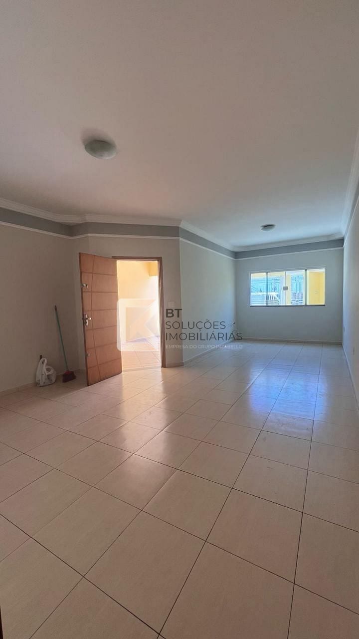 Casa à venda com 3 quartos, 122m² - Foto 4