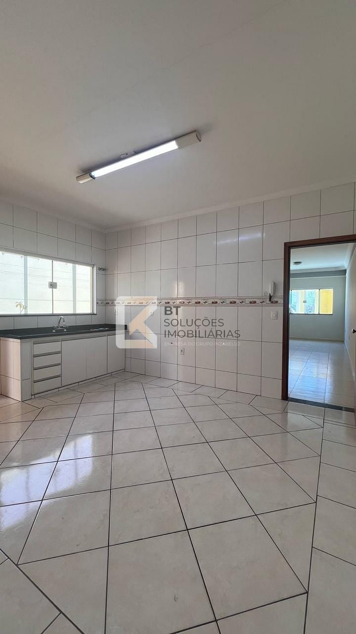 Casa à venda com 3 quartos, 122m² - Foto 5