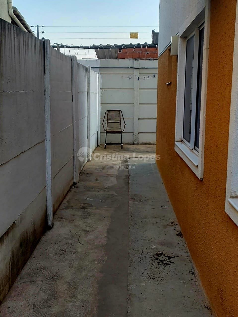 Casa à venda com 2 quartos, 61m² - Foto 7