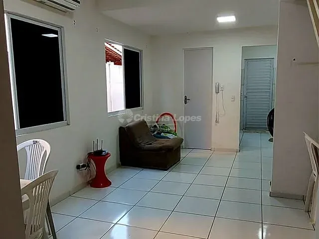 Casa 2 quartos e 1 banheiro, à venda, no bairro Santa Maria em Teresina