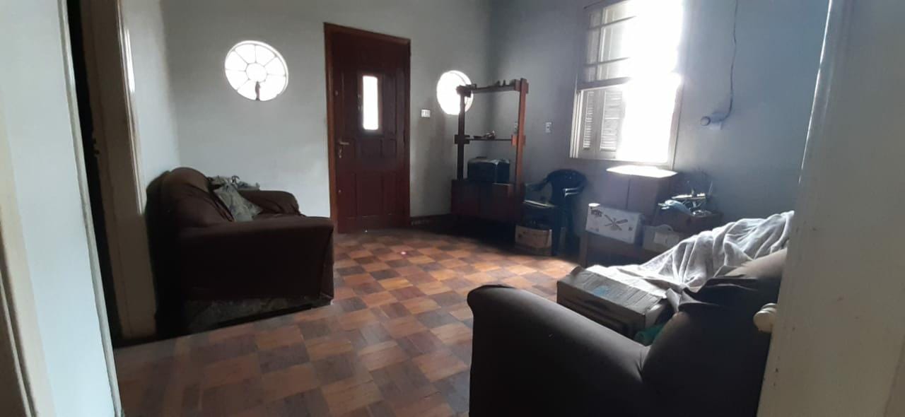 Casa à venda 2 Quartos, 4 Vagas, 200M², Cerâmica, São Caetano do Sul - SP