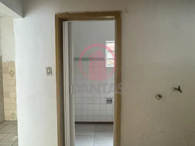 Casa 2 quartos e 1 banheiro, à venda, no bairro Novo Osasco em Osasco