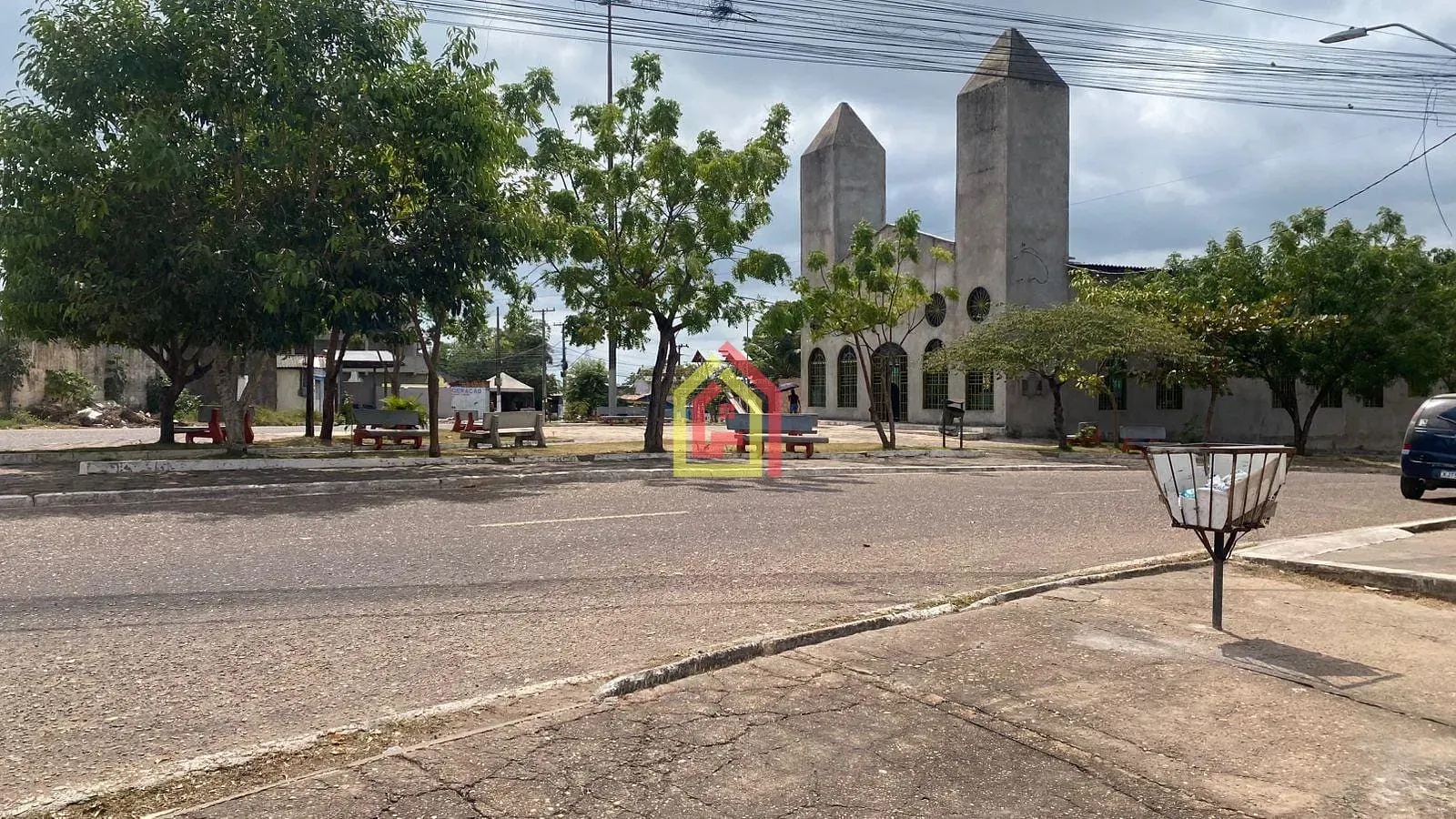 Casa à venda com 3 quartos, 1 suíte, 4 vagas e 120m² no Nova Marabá, Marabá (PA) — foto 2 de 10