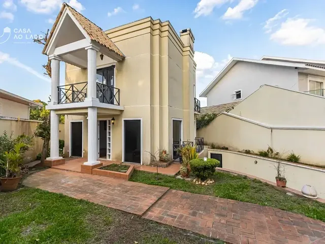 Casa 4 quartos e 5 banheiros, à venda, no bairro Jardim Social em Curitiba