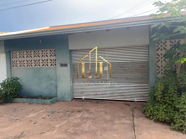 Casa com 300m² 3 quartos e 2 banheiros, à venda, no bairro Jardim Gramado em Cuiabá