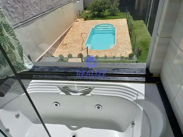 Casa com 500m² 3 quartos e 1 banheiro, à venda, no bairro Vila Assumpção em Botucatu