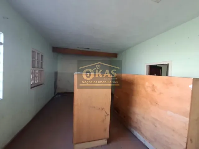 Casa com 250m² 2 quartos e 1 banheiro, à venda, no bairro Jardim Santa Helena em Suzano