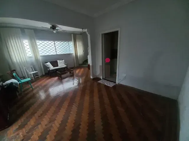 Casa com 210m² 21 quartos e 3 banheiros, à venda, no bairro Cambuci em São Paulo