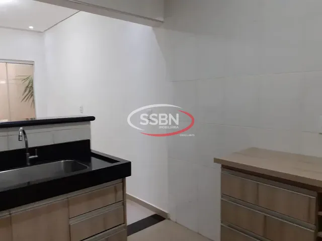 Casa 3 quartos e 1 banheiro, para alugar, no bairro Jardim Residencial Fibra em Nova Odessa