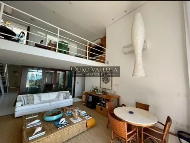 Casa 5 quartos e 4 banheiros, à venda, no bairro Bal Pernambuco em Guarujá