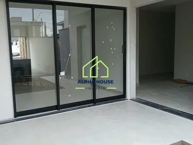 Casa 3 quartos e 1 banheiro, à venda, no bairro Loteamento Residencial Morada do Visconde em Tremembé