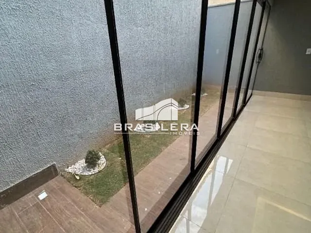 Casa com 180m² 3 quartos e 3 banheiros, à venda, no bairro Goiá 2 em Goiânia