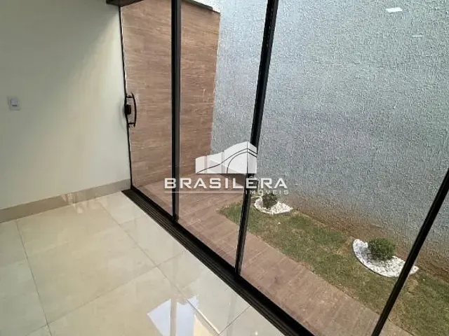 Casa com 180m² 3 quartos e 3 banheiros, à venda, no bairro Goiá 2 em Goiânia