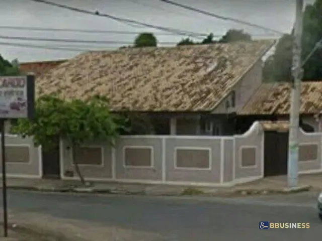Casa com 240m² 3 quartos e 3 banheiros, à venda, no bairro Parque Vera Cruz em Campos dos Goytacazes