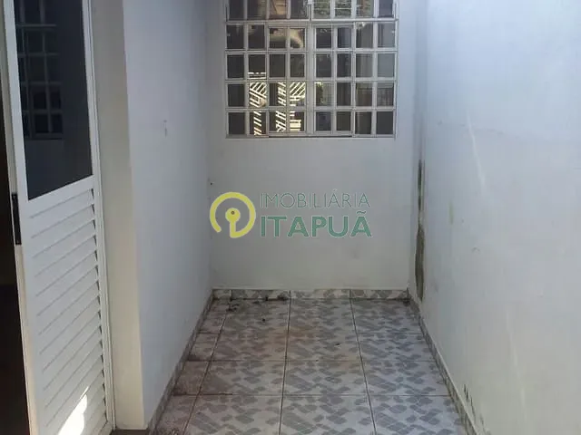 Casa com 170m² 3 quartos e 3 banheiros, à venda, no bairro Newton Guimarães em Londrina