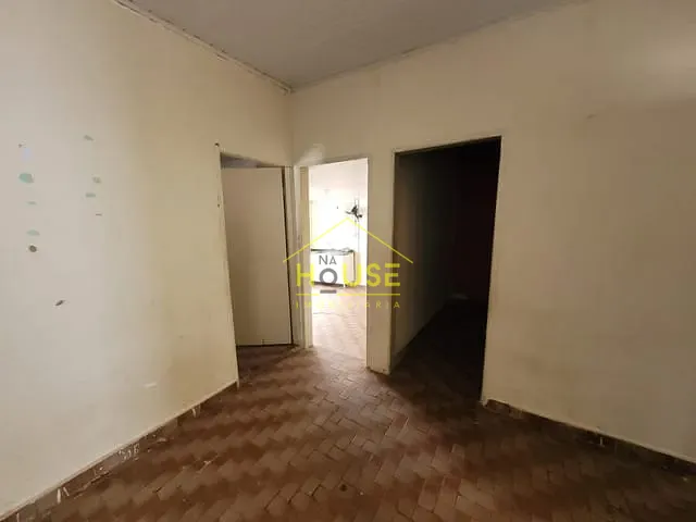 Casa com 300m² 2 quartos e 1 banheiro, à venda, no bairro Vila América em Votuporanga
