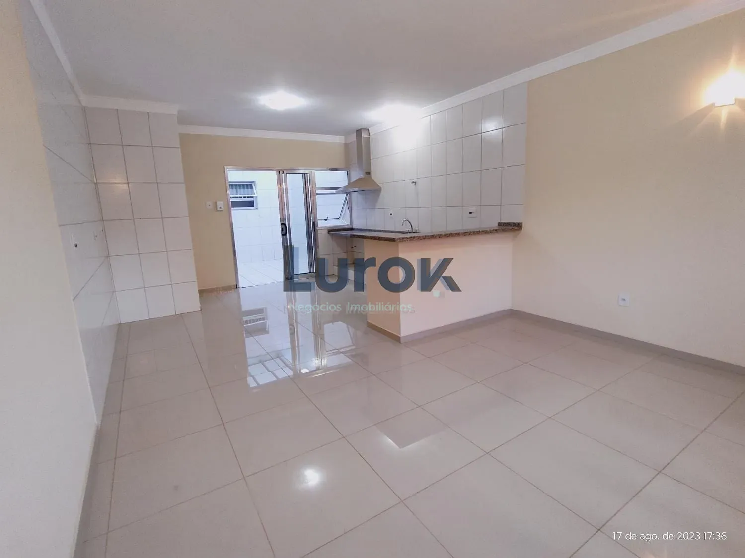 Casa, 3 quartos, 250 m² - Foto 10