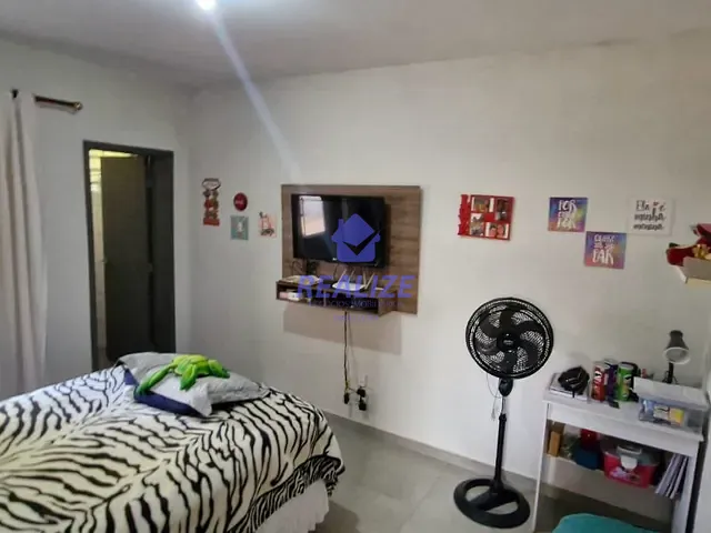 Casa com 250m² 3 quartos e 1 banheiro, à venda, no bairro Vila Casa Branca em Botucatu