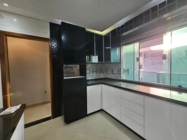 Casa 3 quartos e 2 banheiros, à venda, no bairro Centro em Piranguinho