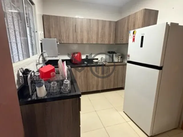 Casa com 300m² 3 quartos e 1 banheiro, à venda, no bairro recanto dos pássaros em Cuiabá