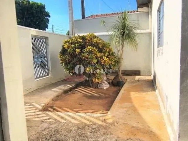 Casa com 217m² 3 quartos e 1 banheiro, à venda, no bairro Nosso Recanto em Artur Nogueira