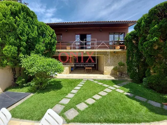 Casa com 600m² 4 quartos e 1 banheiro, à venda, no bairro Vila Oliveira em Mogi das Cruzes