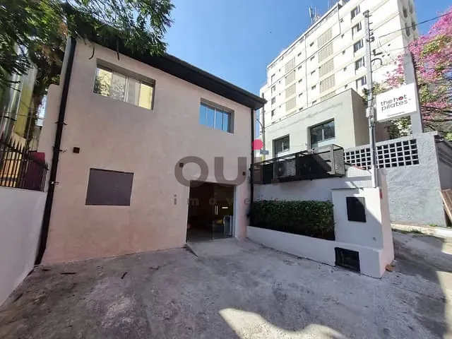 Casa com 160m², para alugar, no bairro Vila Olímpia em São Paulo