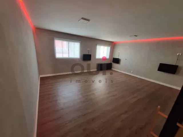 Casa com 160m², para alugar, no bairro Vila Olímpia em São Paulo