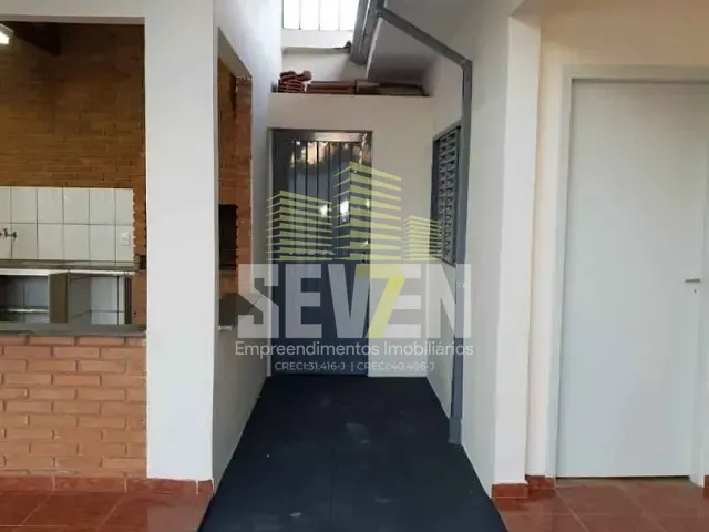 Casa com 363m² 6 quartos e 3 banheiros, à venda, no bairro Vila Santa Tereza em Bauru