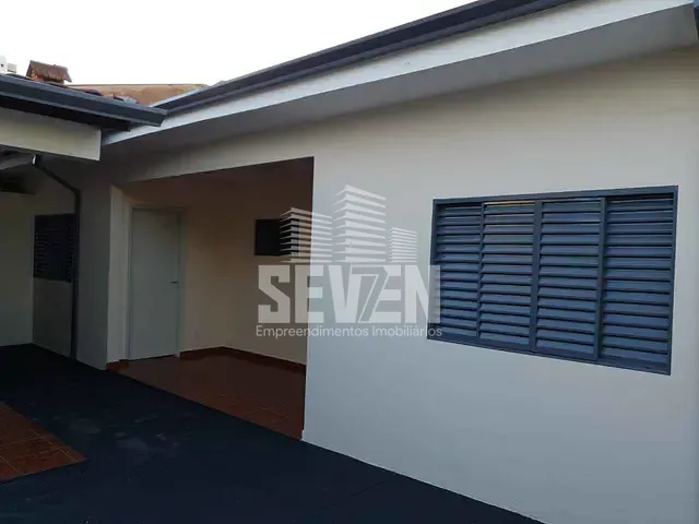 Casa com 363m² 6 quartos e 3 banheiros, à venda, no bairro Vila Santa Tereza em Bauru
