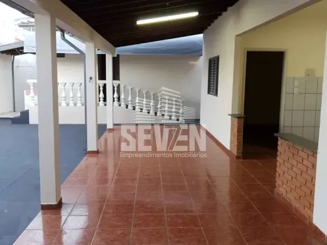 Casa com 363m² 6 quartos e 3 banheiros, à venda, no bairro Vila Santa Tereza em Bauru