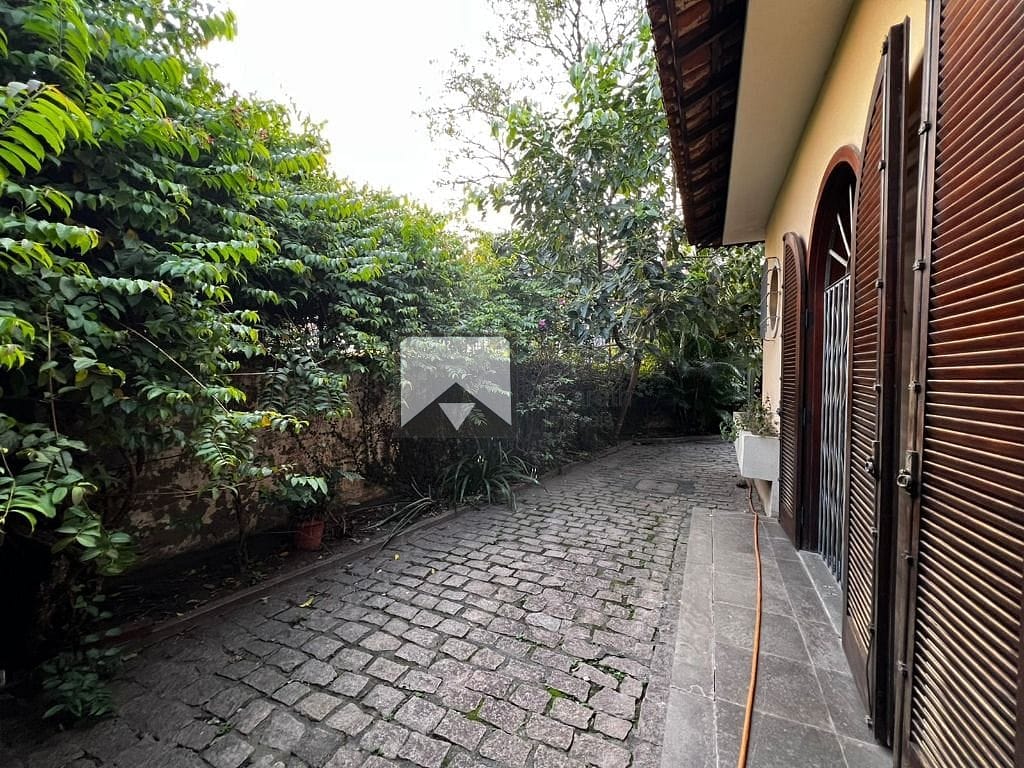 Casa, 4 quartos, 220 m² - Foto 27