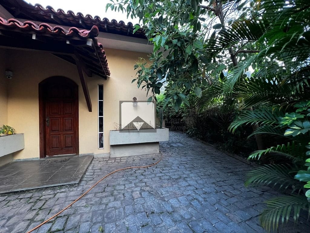 Casa, 4 quartos, 220 m² - Foto 28