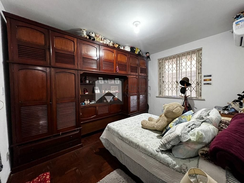 Casa, 4 quartos, 220 m² - Foto 9