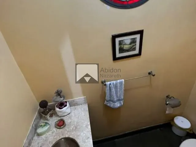 Casa com 500m² 4 quartos e 3 banheiros, à venda, no bairro São Francisco em Niterói