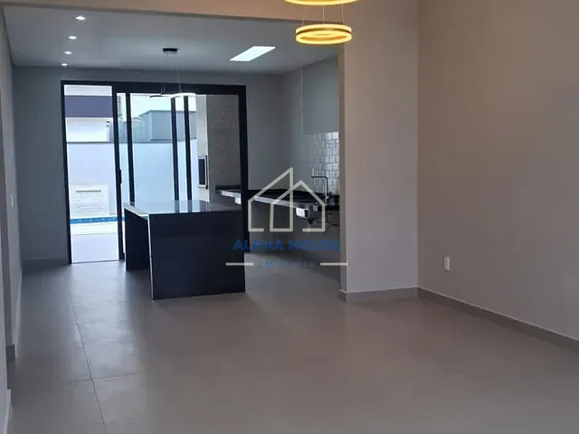 Casa com 250m² 3 quartos e 1 banheiro, à venda, no bairro Loteamento Residencial Barão de Tremembé em Tremembé