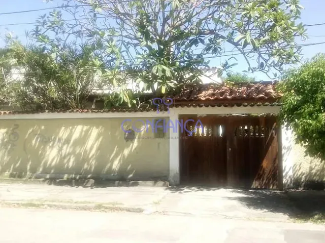 Casa com 900m² 4 quartos e 6 banheiros, à venda, no bairro Senador Vasconcelos em Rio de Janeiro