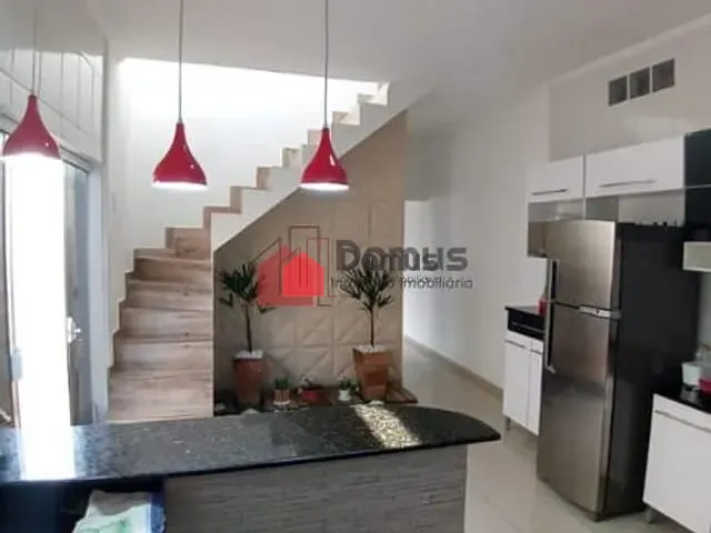 Casa à venda, no bairro Residencial Mombaça em Pindamonhangaba