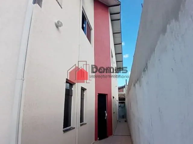 Casa à venda, no bairro Residencial Mombaça em Pindamonhangaba