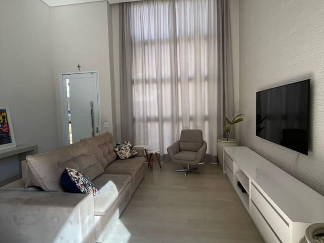 Casa com 390m² 3 quartos e 1 banheiro, à venda, no bairro Loteamento Beira Rios em Santa Bárbara D'Oeste